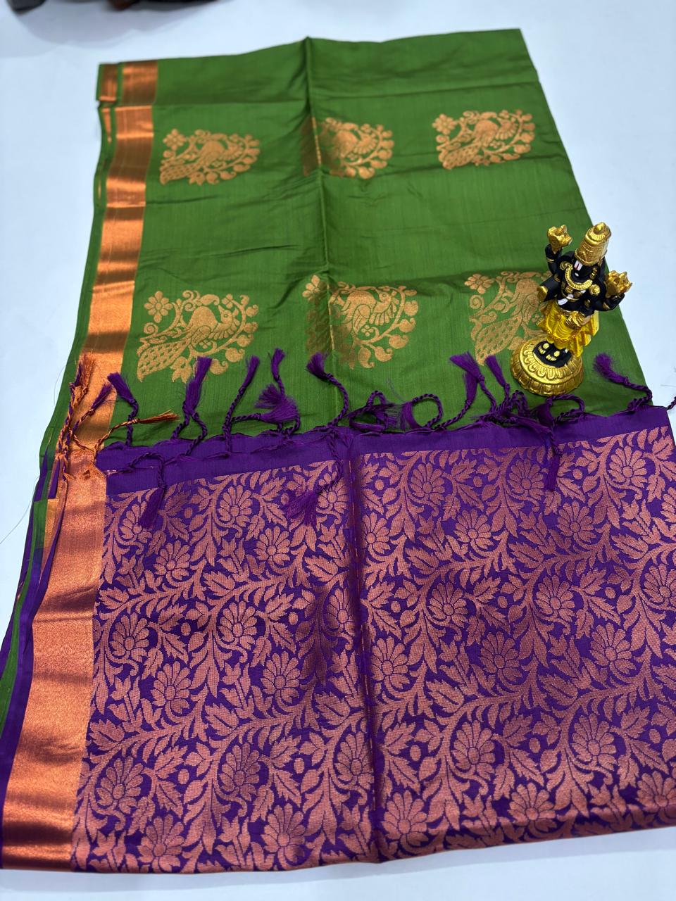 Bottle Green Elampillai Saree with Purple Floral Zari Pallu